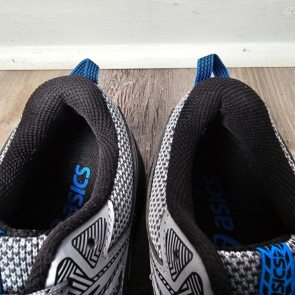 Asics pre owned